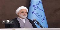 قاضی القضات: باید نسبت به مسئولان و مقامات صیانت بیشتری داشت تا مبادا بلغزند و خطا کنند