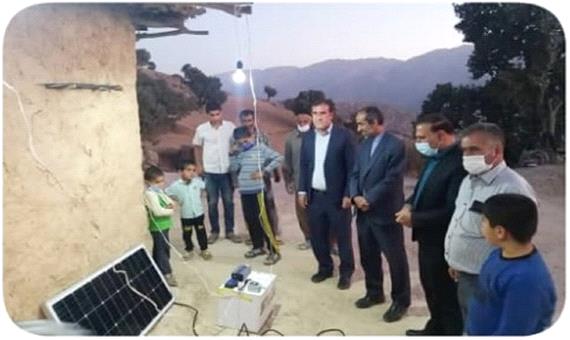 پنل‌های خورشیدی روستای عشایری مریک زندی دزپارت را روشن کردند