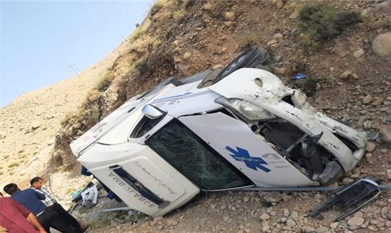 واژگونی آمبولانس در باغملک با 5 مصدوم
