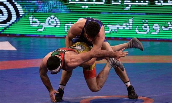 فولاد در لیگ برتر کشتی فرنگی تیم‌داری می‌کند
