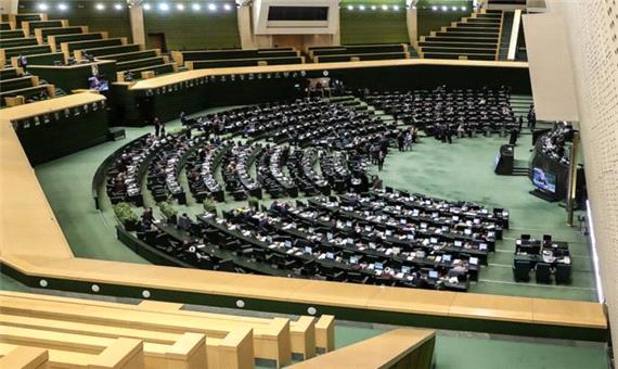 آب خوردن خوزستان ربطی به برجام نداشت | در انتظار بهبود کمر آقای وزیر