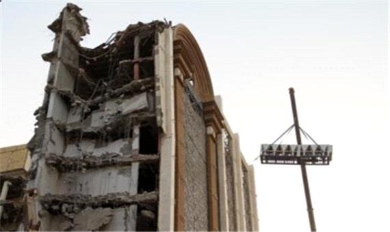 ادامه محدودیت تردد در اطراف متروپل ادامه محدودیت تردد در اطراف متروپل