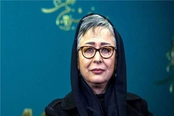 چهره ها/ استایل خیره کننده آزیتا حاجیان در 67 سالگی