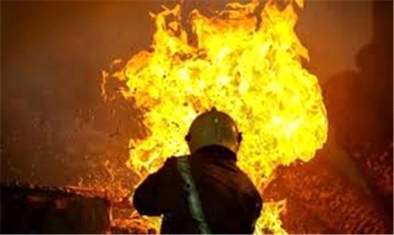 آتش‌سوزی یک دستگاه پژو در دزفول