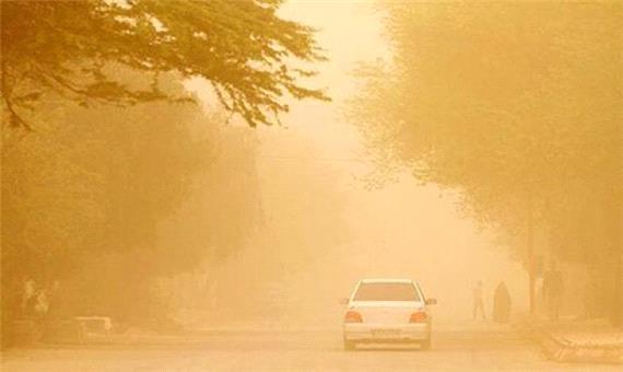 گرد و غبار ادارات 4 شهر خوزستان را تعطیل کرد