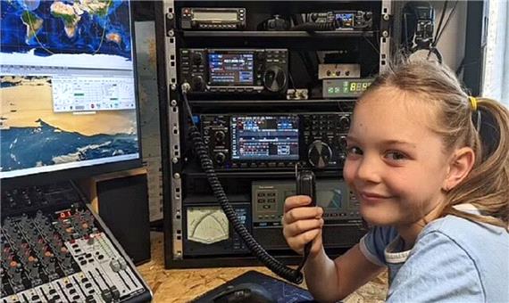 تماس یک دختر 8 ساله انگلیسی با ایستگاه فضایی بین‌المللی