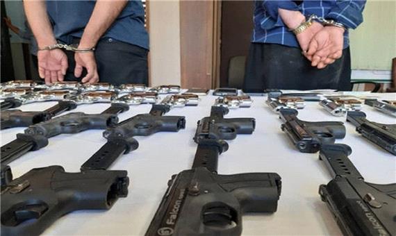 دستگیری اعضای باند قاچاق سلاح در آبادان