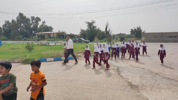 من رییس شورای دبستان شهید رجایی هفت تپه هستم، مدرسه ما منبع آب نیاز دارد