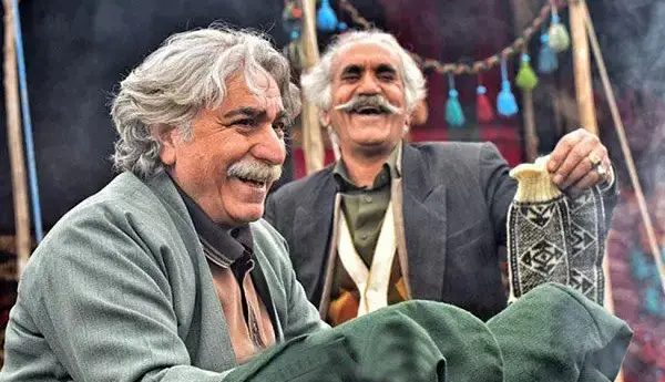 خاطره بامزه سیروس میمنت از اجرای نمایشی در جبهه که داشت شوخی شوخی جدی می‌شد!