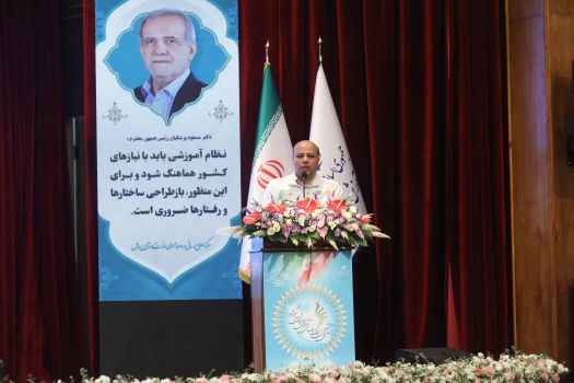سلامت جسمی و نشاط دانش‌آموزان پایه فعالیت‌های آموزشی و پرورشی است