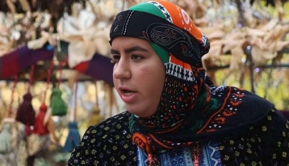 چهره ها/ تصویر بانمک روناکِ سریال «نون خ» در عکس جدیدش