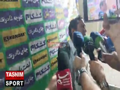 خداداد عزیزی: بیرانوند را باید برای ۴ ماه فراموش کنیم