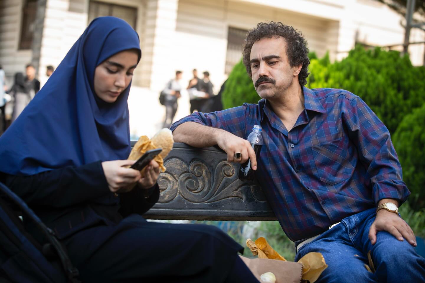 چهره ها/ قاب پربازدید سارای پایتخت در کنار خواننده مشهور