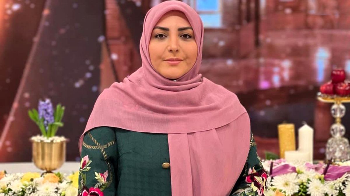 قاب مشترک المیرا شریفی مقدم با دو مجری دهه ۶۰