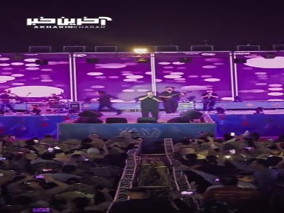 کنسرت خیابانی علی لهراسبی در دریاچه چیتگر
