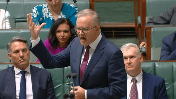 اقدام خصمانه پارلمان استرالیا علیه سپاه