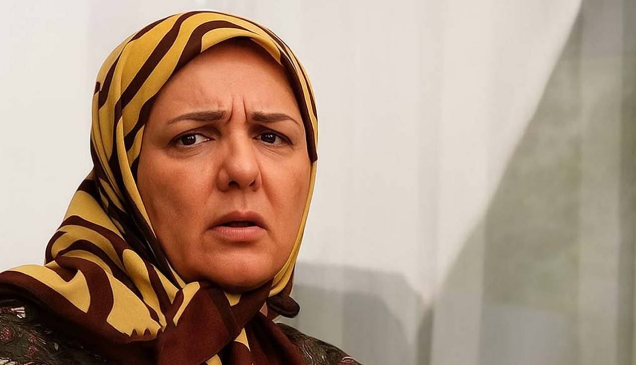 زویا امامی در کنار پسرش آرام می‌گیرد