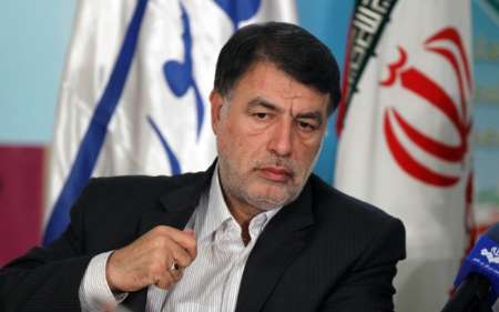 منصوری آرانی: لاریجانی را با صد من عسل هم نمی‌توان تحمل کرد