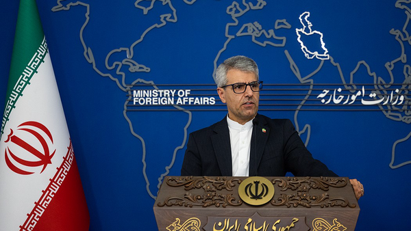 نشست سخنگوی وزارت خارجه؛ از اظهارات گروسی تا اعتراف ترامپ