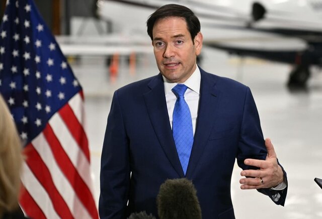 ادعای وزیر خارجه آمریکا: دمشق سقوط کند، سوریه زمین بازی ایران می‌شود