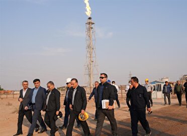 اجرای طرح بهسوزی ۱۲ فلر نفتی در شرق اهواز