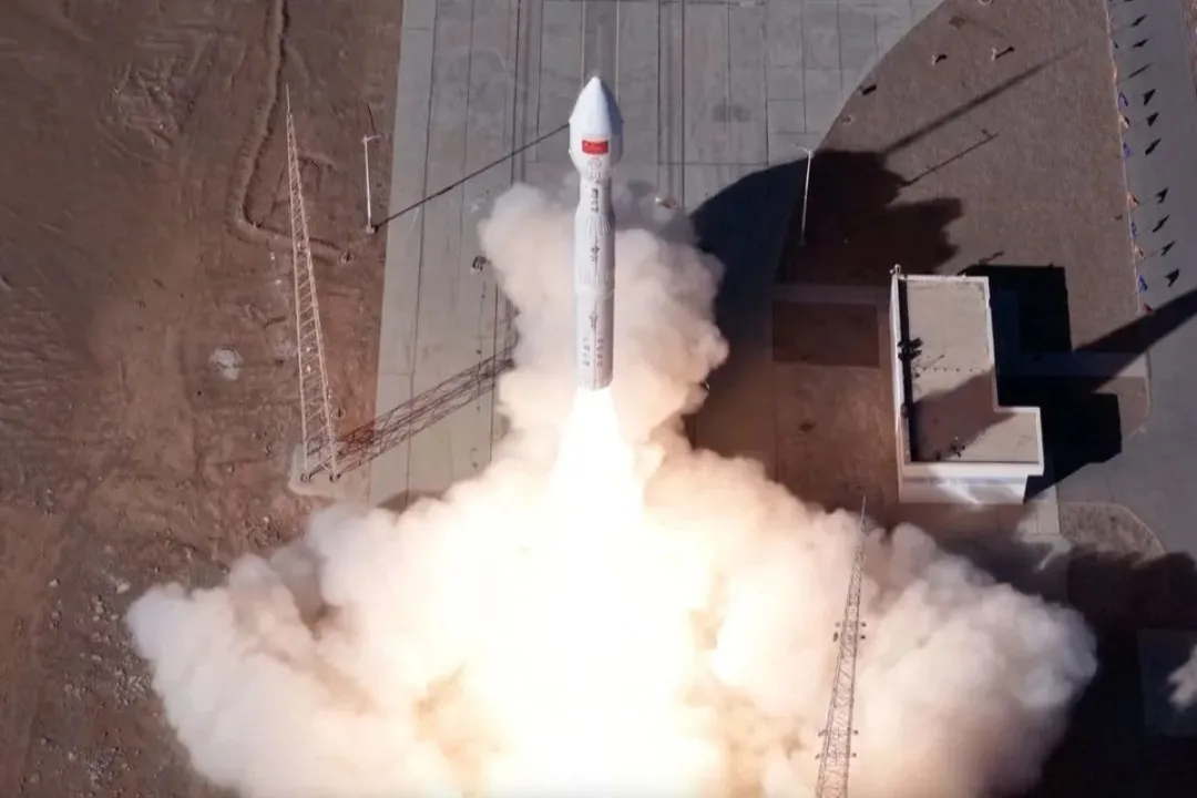 اژدهای فضایی رکورد شکست: چین از مرز 70 پرتاب مداری در سال 2025 گذشت