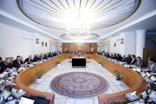 رئیس‌جمهور: اگر مصرف تولیدات داخلی بهینه نشود، خودروسازان اجازه ادامه تولید نخواهند داشت