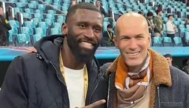 برخورد گرم رودیگر و زیدان در برنابئو