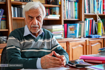 هاشمی‌طبا: تا وقتی مخالفان دولت به نام وفاق در کابینه‌اند، استعفاها قابل پیش‌بینی است