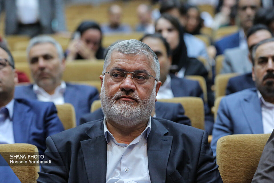 هیچ‌گونه مازوت‌سوزی در استان تهران نداریم