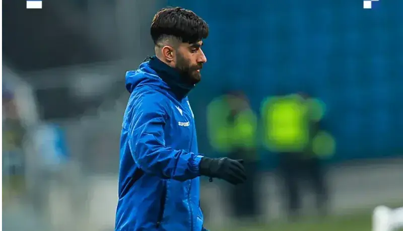 قلی‌زاده برای بازی صعود حفظ شد