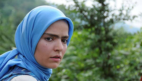 من رو دست کم نگیر!