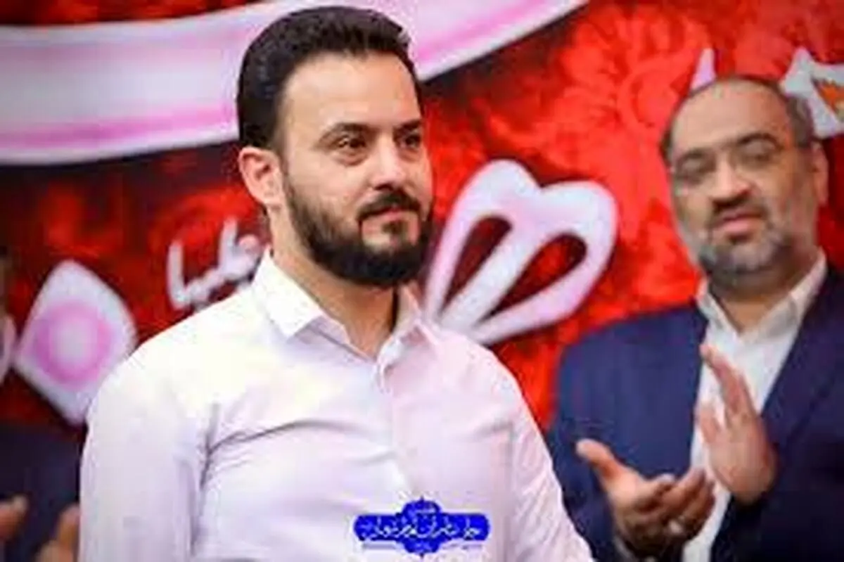 آیفون ۱۷ پرومکس، هدیه تولد مداحی که اردستانی را حرام زاده نامید!/ ویدئو