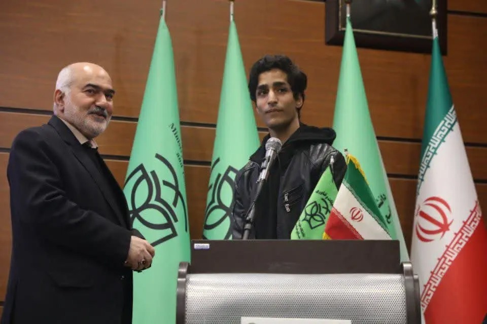 تغییر الگوی کشت، پاسخی به نگرانی‌های زیست‌محیطی و مطالبات دانشجویان کشاورزی