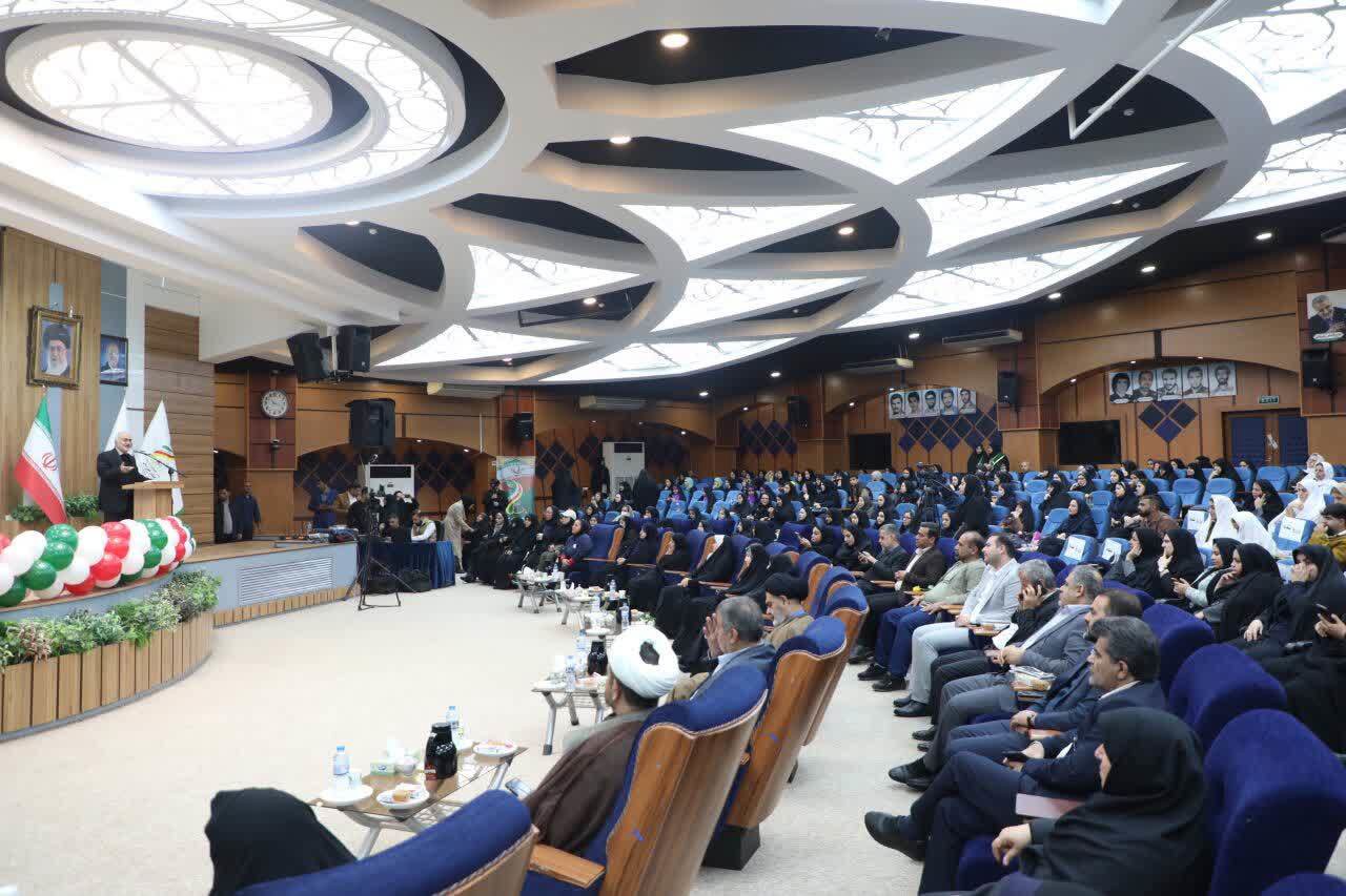 تأکید بر ارتقای نقش زنان خوزستانی در عرصه‌های مختلف