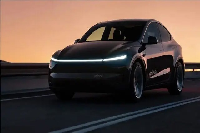 ایلان ماسک آزمایش روبوتاکسی بدون راننده تسلا را تأیید کرد