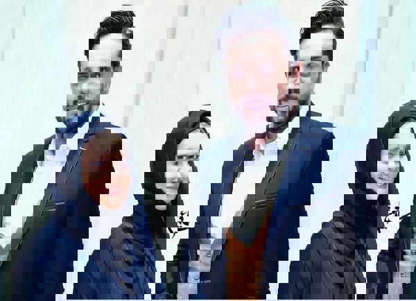 قاب خانوادگی مجری صداوسیما در عروسی مریم مومن