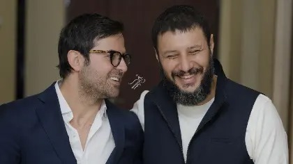 چهره ها/ استایل هماهنگ جواد عزتی و هومن سیدی در یک مراسم