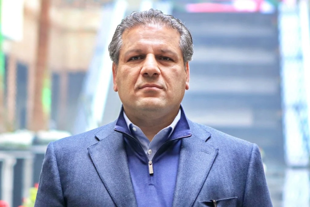 برای علی انصاری پرونده ای تشکیل شده است؟