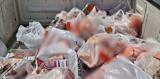 کشف و معدوم‌سازی گوشت فاسد در فروشگاه‌های زنجیره‌ای مسجدسلیمان