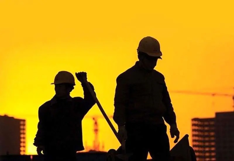 ۸۰ درصد حقوق کارگر صرف مسکن می‌شود/ سبد معیشت فقط تغذیه نیست