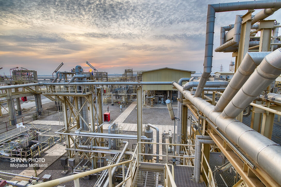 راه‌اندازی پمپ درون‌چاهی در میدان یاران شمالی