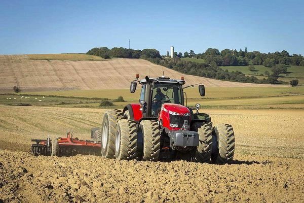 پلاک گذاری ماشین آلات کشاورزی در رامشیر