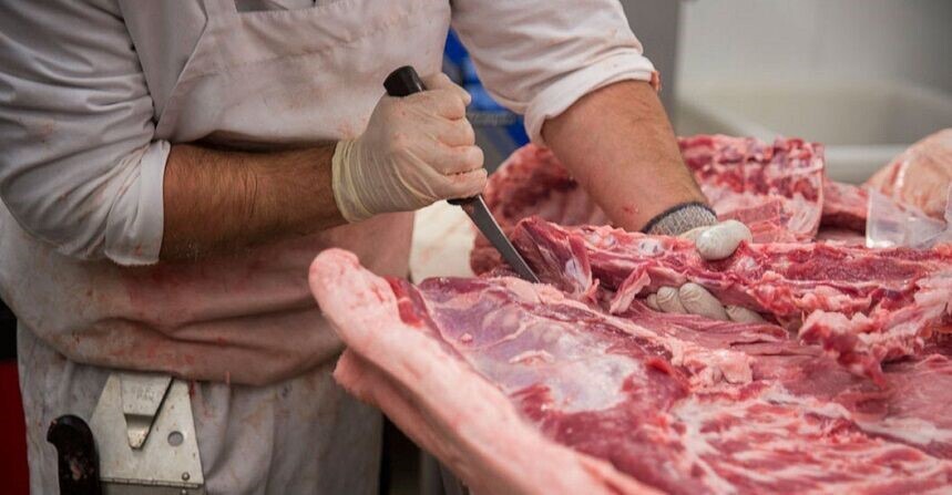 قصابی متخلف در دزفول مهر و موم شد