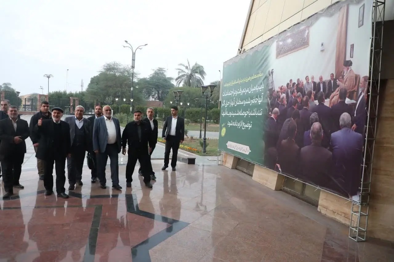 🎬از تالار صدای مردم تا ملاشیه ؛ همراهی استاندار خوزستان با مردم