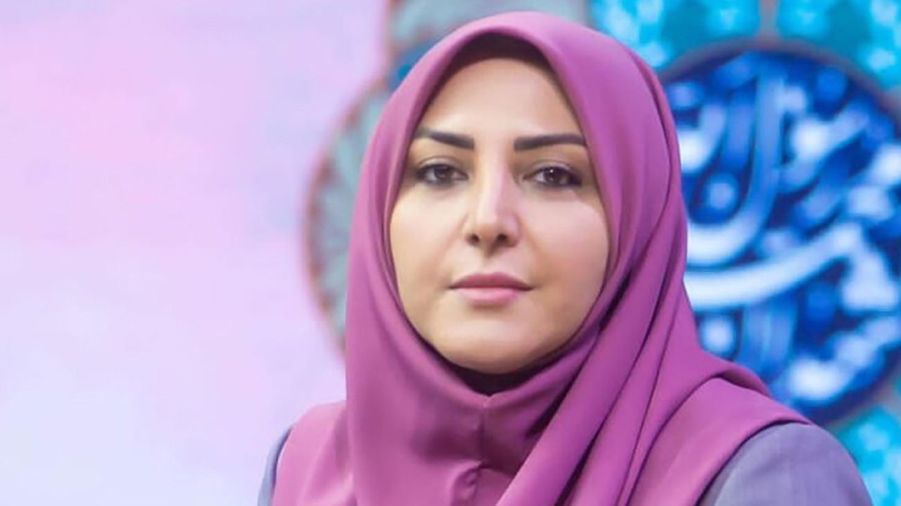 سکوت المیرا شریفی مقدم هنگام پخش آهنگ درخواستی‌اش روی آنتن