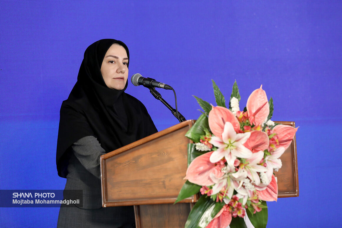 فرهنگ ایثار چراغ راه امروز صنعت نفت است