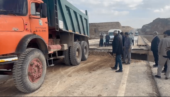 راه ارتباطی مسجدسلیمان گلگیر هفتکل موقتاً باز شد