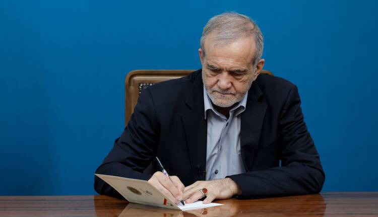 ماموریت رئیس جمهور به وزیر کشور برای گفتگو با نمایندگان معترضان