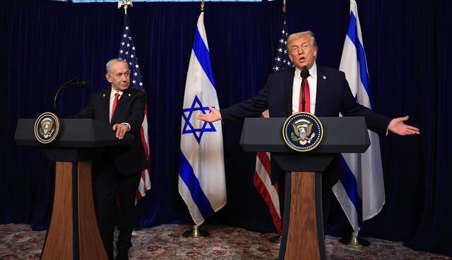 اظهارات متناقض ترامپ در نشست با نتانیاهو: آماده مذاکره با ایران هستیم/ اگر درحال بازسازی هسته‌ای باشند آن را نابود می‌کنیم